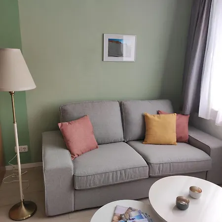 Landhaus-sutje-im-gruenen *