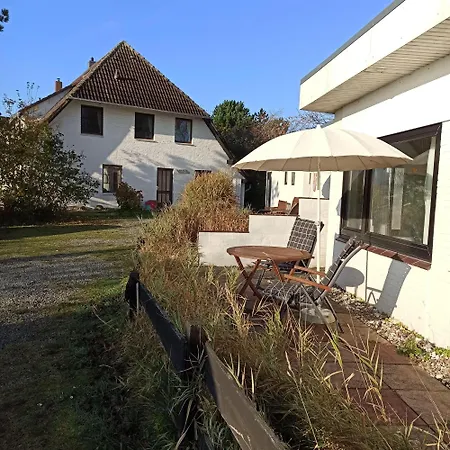 Landhaus-sutje-im-gruenen Sankt Peter-Ording