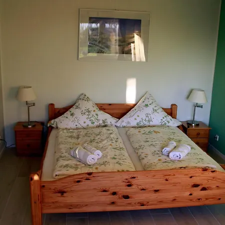 Landhaus-sutje-im-gruenen * Sankt Peter-Ording